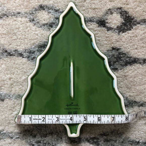 Hallmark Christmas tree serving dish - Picture 6 of 6